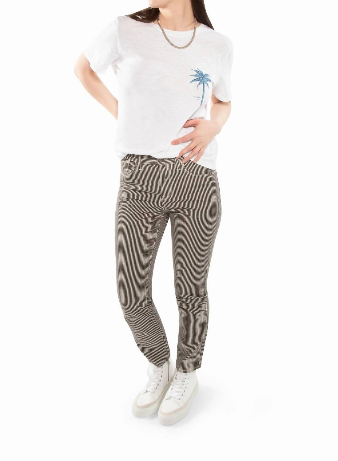 "la Vie Est Belle" Graphic Short Sleeve Knit Tee In Chalk