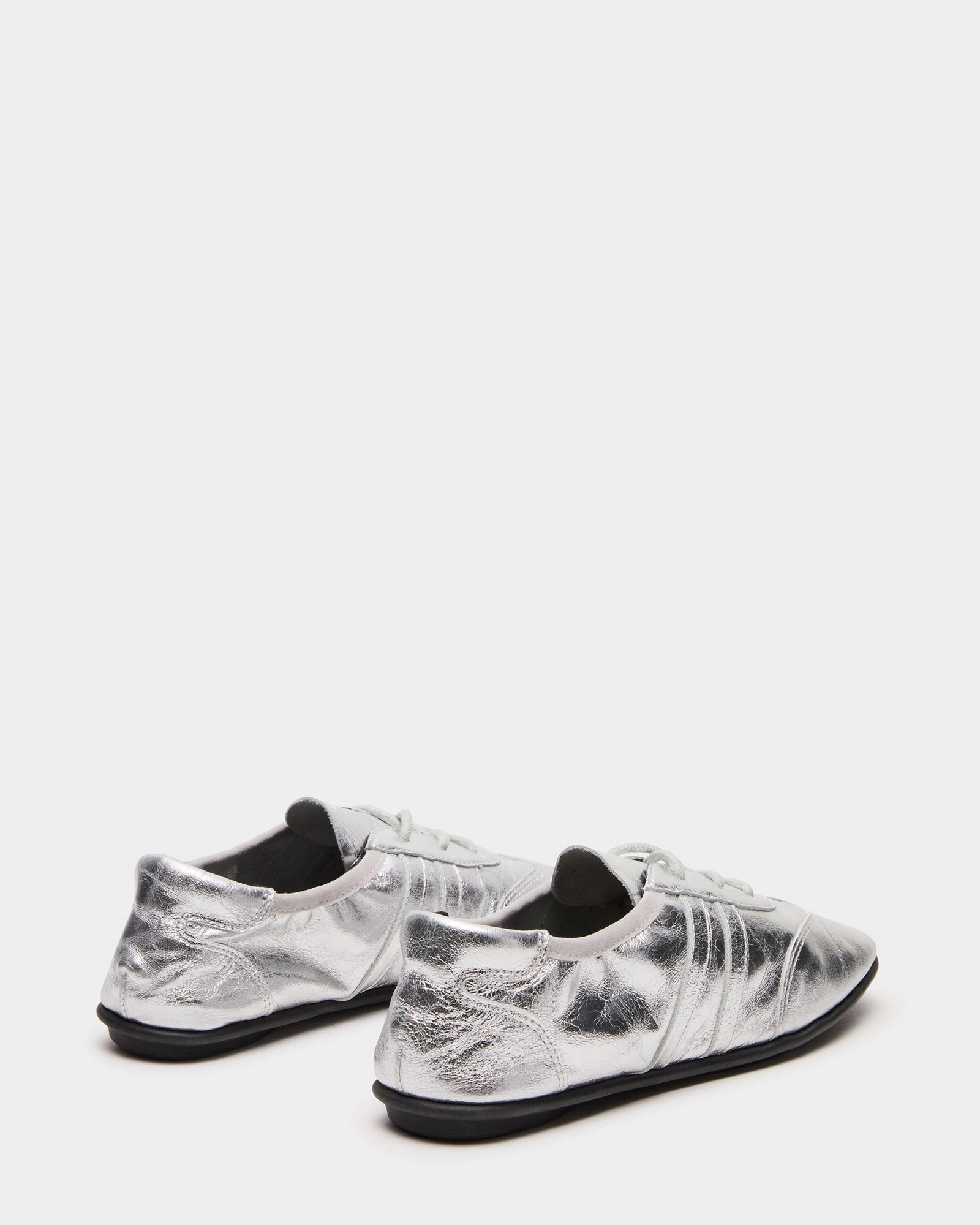 GLINT SILVER LEATHER