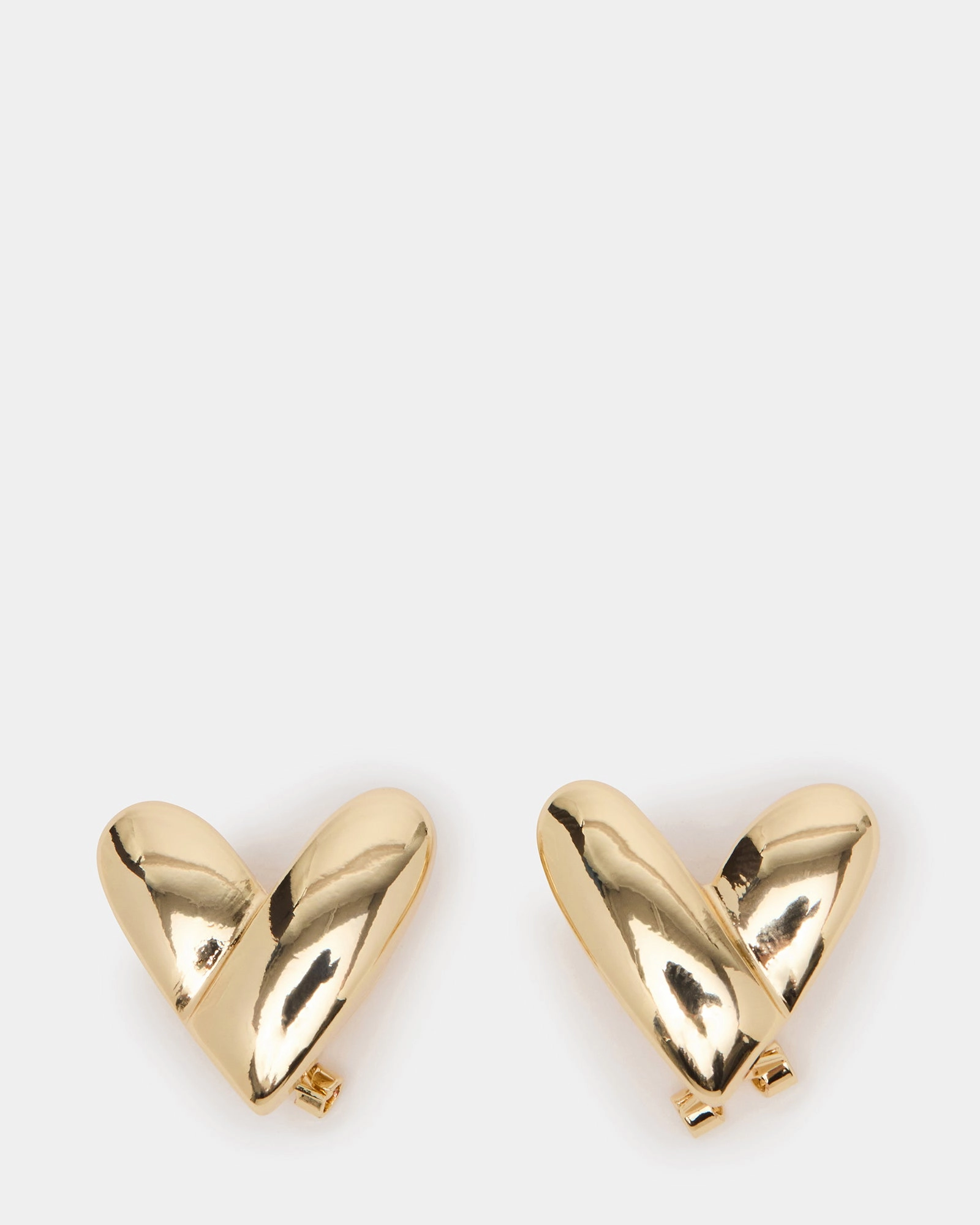 HEART STUD EARRINGS GOLD