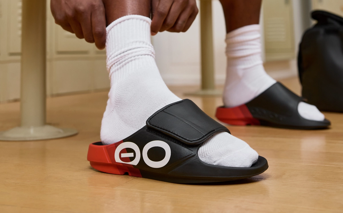 Men's OOahh Sport Flex Sandal - Fire Rally