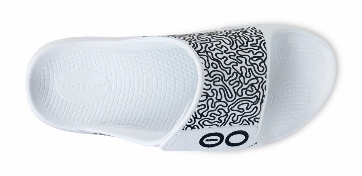 Men's OOahh Sport Flex Sandal - White Labyrinth (SALE)
