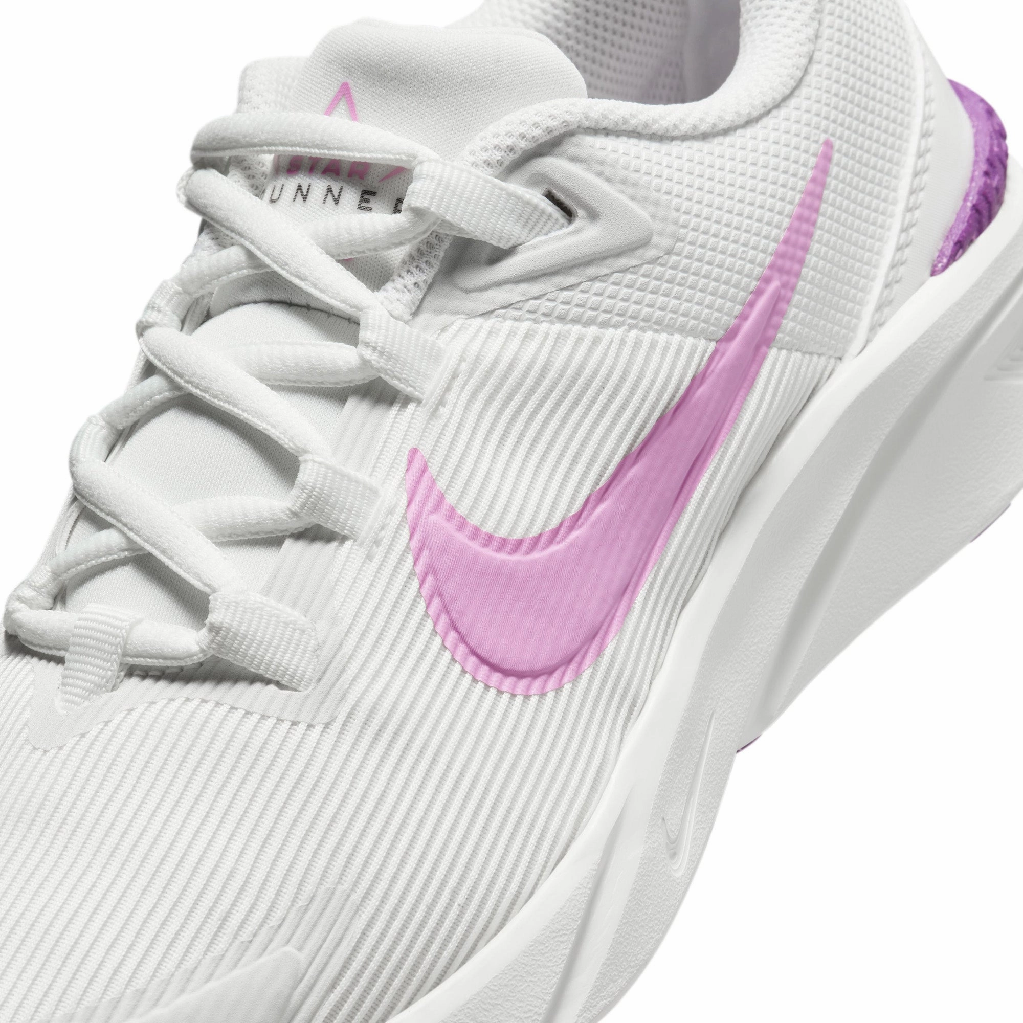 Nike Star Runner 4 Big Kids Road Running Shoes